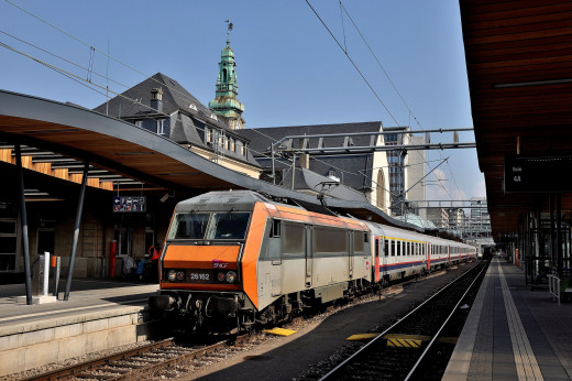 942180 (a): :2048x1360
